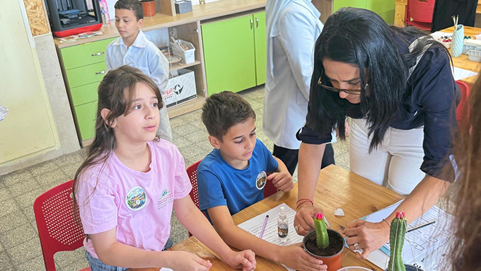 اختيار مدرسة المستقبل على مستوى الدولة من بين مدارس عربية ويهودية ضمن مشروع ייסודי עכשווי